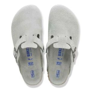 **Barely Worn** Birkenstock Boston Soft Footbed Clogs – Pure Sage – Size 39